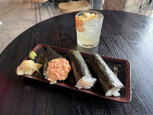Hikari Hand Roll Bar by null