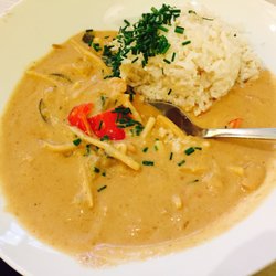 Soup & Friends - Vegetarisches Erdnuss-Curry - geschmacklich ganz ok