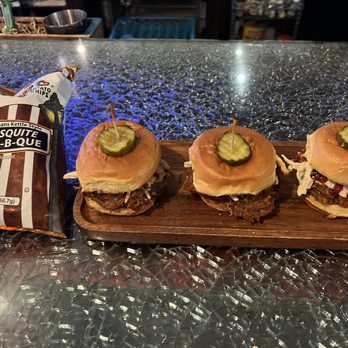 Baroness On Baronne - SOB sliders - Cocktail Bars Near Me - New Orleans, Louisiana Baroness On Baronne - SOB sliders - Cocktail Bars Near Me - New Orleans, Louisiana