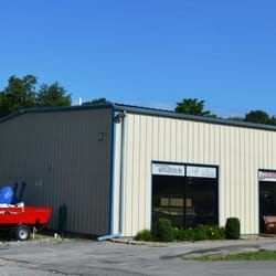 Marine Works - Showroom - we have storage units also in behind showroom
