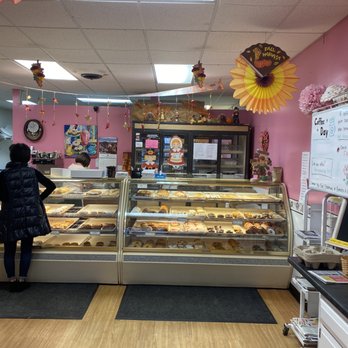 The Mad Batter Bakeshop - Donuts Near Me - Chagrin Falls, Ohio The Mad Batter Bakeshop - Donuts Near Me - Chagrin Falls, Ohio