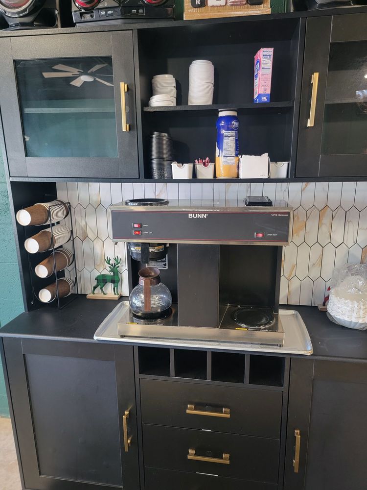 Princeton Market & Deli Logo