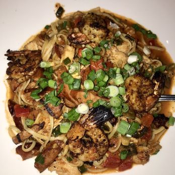 Yard House - Bars Near Me - Long Beach, California