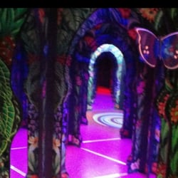 Laser + Mirror Maze - Inside the maze