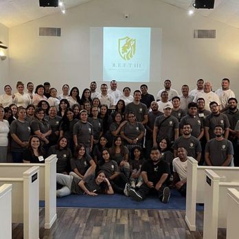 Iglesia Gracia Divina - Churches Near Me - Dallas, Texas Iglesia Gracia Divina - Churches Near Me - Dallas, Texas