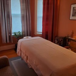Absolute Massage