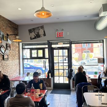 Good Ol Days Diner- Winfield’s Diner - people sitting at tables in a restaurant - Breakfast & Brunch Near Me - Brooklyn, New York Good Ol Days Diner- Winfield’s Diner - people sitting at tables in a restaurant - Breakfast & Brunch Near Me - Brooklyn, New York