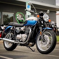 Moto Richmond - Bonneville T120 Aegean Blue