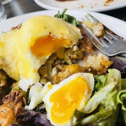 French Toast Bistro - Fried green tomatoes w poached eggs and potato pancake
