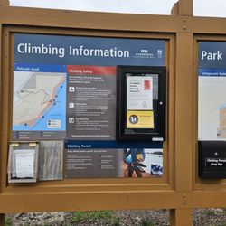 Palisade Head - Information