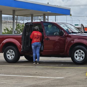 The Pits Hand Car Wash Mopac - Car Wash Near Me - Austin, Texas The Pits Hand Car Wash Mopac - Car Wash Near Me - Austin, Texas