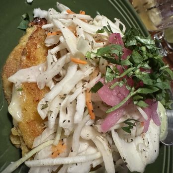 La Cocina Del Sur - Cheese arepa - Empanadas Near Me - Milwaukee, Wisconsin La Cocina Del Sur - Cheese arepa - Empanadas Near Me - Milwaukee, Wisconsin