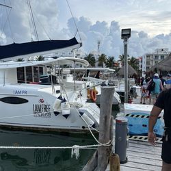 Tour Catamaran Isla Mujeres