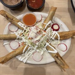 Las Casuelas - Claudia's Favorite - Beef Taquitos