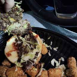 Loaded guac smashed burger with jalapenos and bacon. They forgot the guacamole, jalapenos, and bacon.