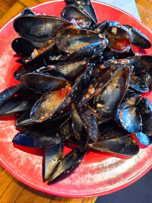 Delaney's Hole In the Wall by null