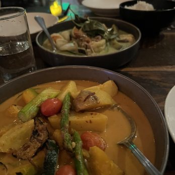 Soi 4 Bangkok Eatery - Thai Near Me - Oakland, California Soi 4 Bangkok Eatery - Thai Near Me - Oakland, California