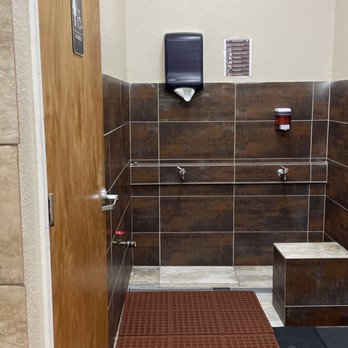Masjid Al-Shuhadaa - Women's wudu area - Mosques Near Me - Denver, Colorado Masjid Al-Shuhadaa - Women's wudu area - Mosques Near Me - Denver, Colorado