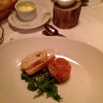 L’Orée du Bois - Salmon tartare - French Near Me - Chelsea, Quebec L’Orée du Bois - Salmon tartare - French Near Me - Chelsea, Quebec