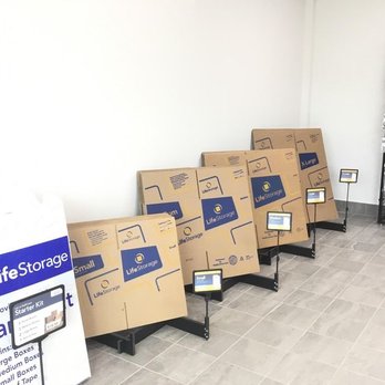 Extra Space Storage - 3035_Moving Boxes - Self Storage Near Me - Melbourne, Florida Extra Space Storage - 3035_Moving Boxes - Self Storage Near Me - Melbourne, Florida