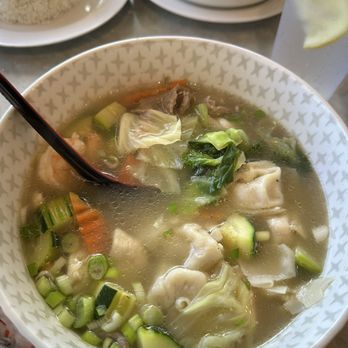Bosco's Diner - Wor wonton soup delicious - American Near Me - Victorville, California Bosco's Diner - Wor wonton soup delicious - American Near Me - Victorville, California