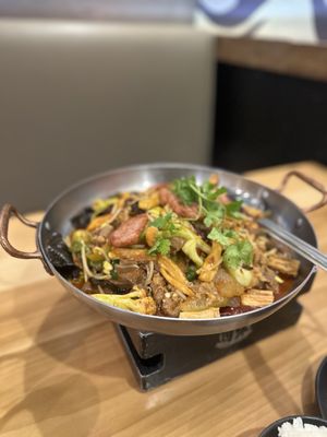 Qiwei Kitchen by null