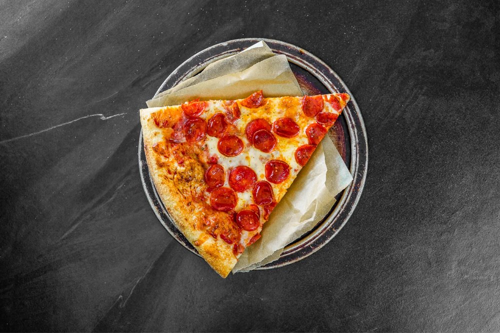 SAROKI’S CRISPY CHICKEN & PIZZA Updated May 2024 16 Photos 8701