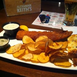 The Black Grasshopper Pub & Eatery - Fish and lagers