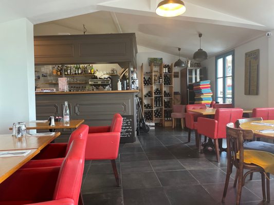 Restaurant La Guinguette Le Plessis Robinson LA GUINGUETTE - Updated June 2025 - 124 rue de Malabry, Le Plessis