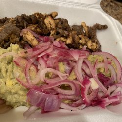 Fogón del cibao - Mangu with steak and chicken