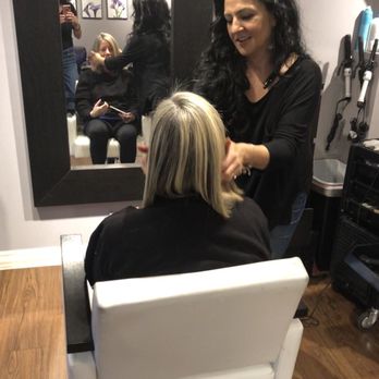 AJ Salon - Hair Salons Near Me - Chicago, Illinois