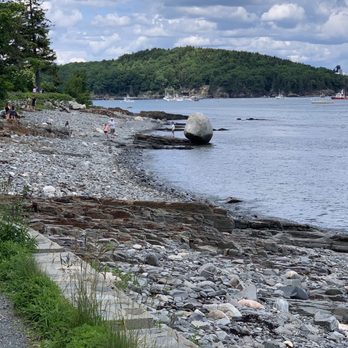 Shore Path - Shore Path and Balance Rock - Hiking Near Me