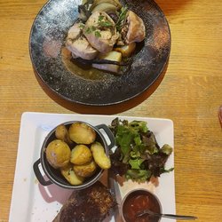 Café Breton - Beefsteak and rabbit medallions