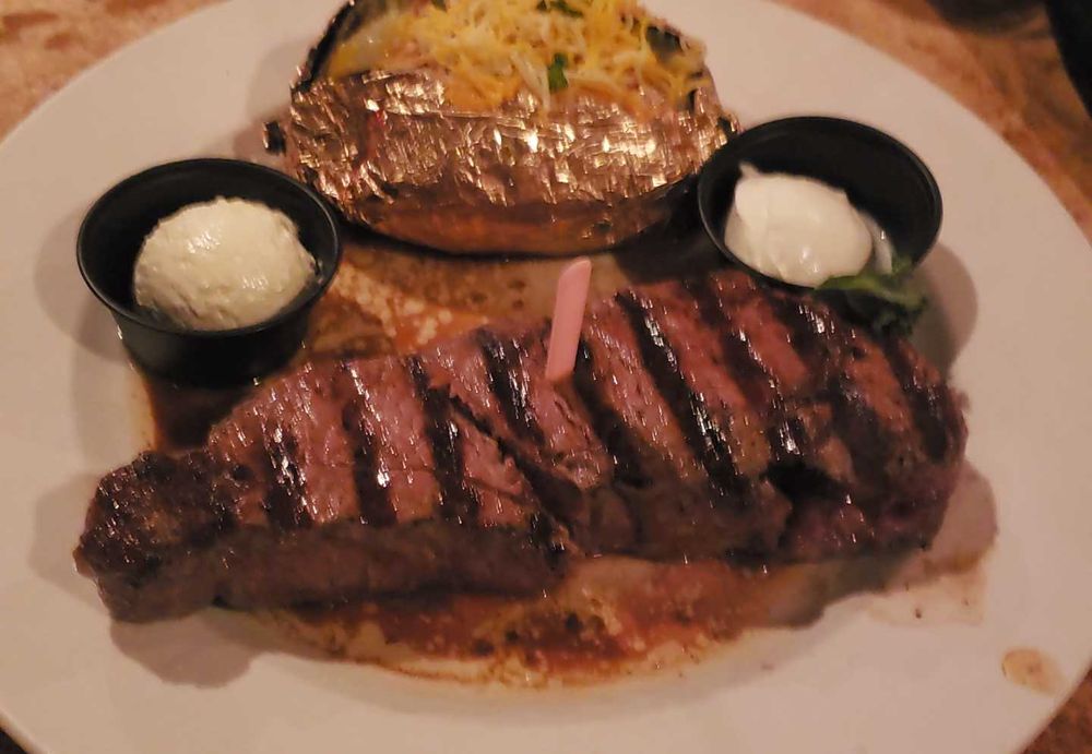 MATT’S STEAKHOUSE 70 Photos & 119 Reviews 12200 Dillon Outer Dr