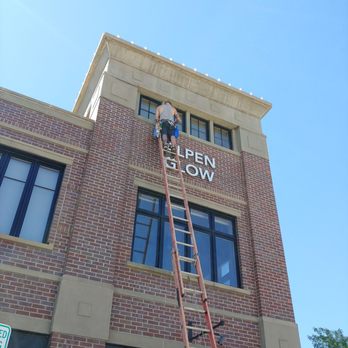 Master Window Cleaning - Window Washing Near Me - Steamboat Springs, Colorado Master Window Cleaning - Window Washing Near Me - Steamboat Springs, Colorado