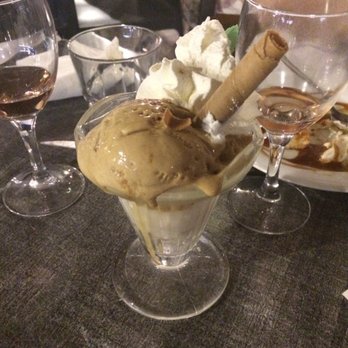 Le Mistral - Caramel ice cream with lime sorbet at the botrom - Restaurants Near Me - Cassis, 13