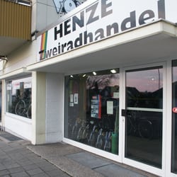 Wolfgang Henze