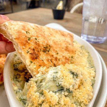 Barnyard Crafthouse & Eatery - Chips and dip - New American Near Me - Tucson, Arizona