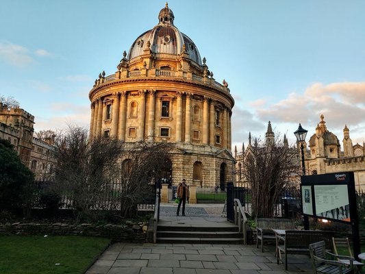 Radcliffe Camera by null