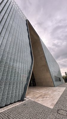POLIN Museum of the History of Polish Jews by null