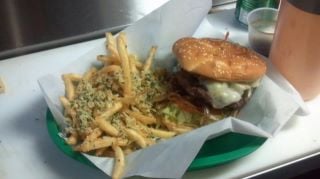 Quinn's Pub & Grill by null