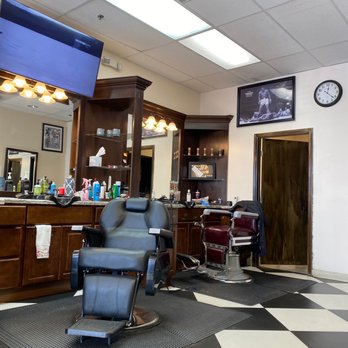 Gentleman's Quarters Barbershop - Barbers Near Me - Glendale, Arizona Gentleman's Quarters Barbershop - Barbers Near Me - Glendale, Arizona