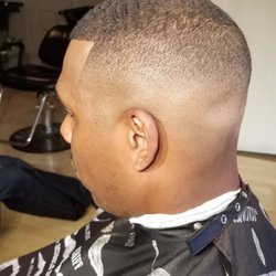 Symmetry Unisex Hair Studio