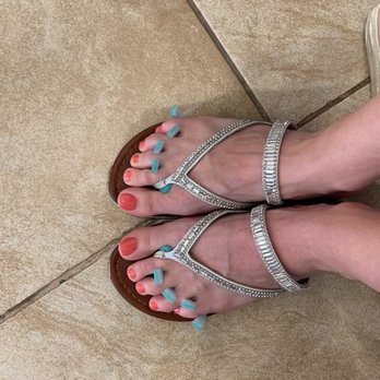 Hawaii Nails II - Regular pedicure is fantastic & so is the little girl princess package! - Nail Salons Near Me - Riverton, Utah