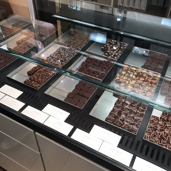 Jacques Genin - Dark chocolates - Chocolatiers & Shops Near Me - Paris, 75 Jacques Genin - Dark chocolates - Chocolatiers & Shops Near Me - Paris, 75