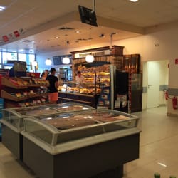 REWE - Bäcker Werner vor Ort