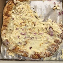 This was supposed to be the alfredo chicken pizza minus the chicken. What we got was bread loaded with alfredo sauce and 10 pounds of cheese