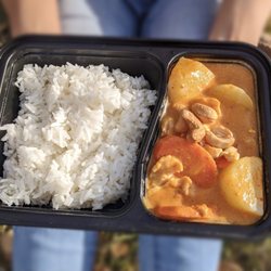 NomNomThai - Massamun lunch box