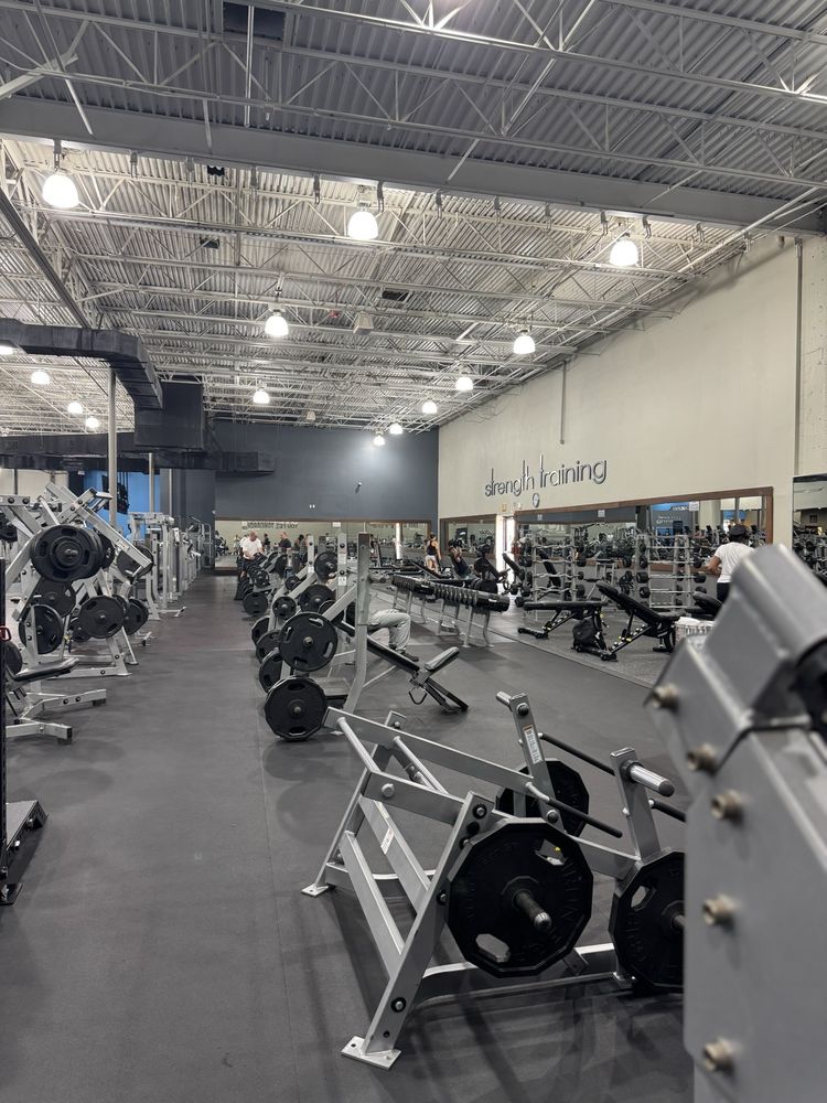 Just Move Athletic Club - Winter Haven Image