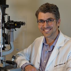 Zelenak Eye Institute: Jonathan Zelenak D.O